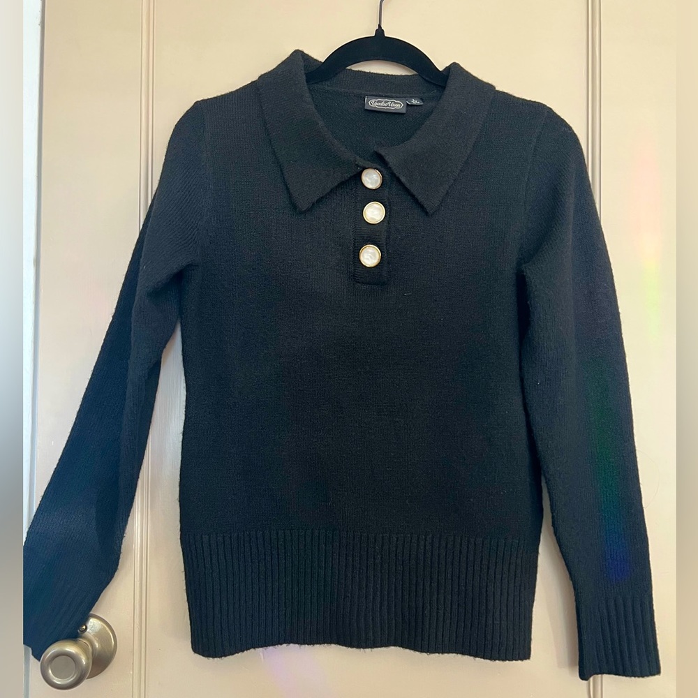 Voodoo Vixen 60s style black sweater with Pearl buttons. Uk sz L, Us 8